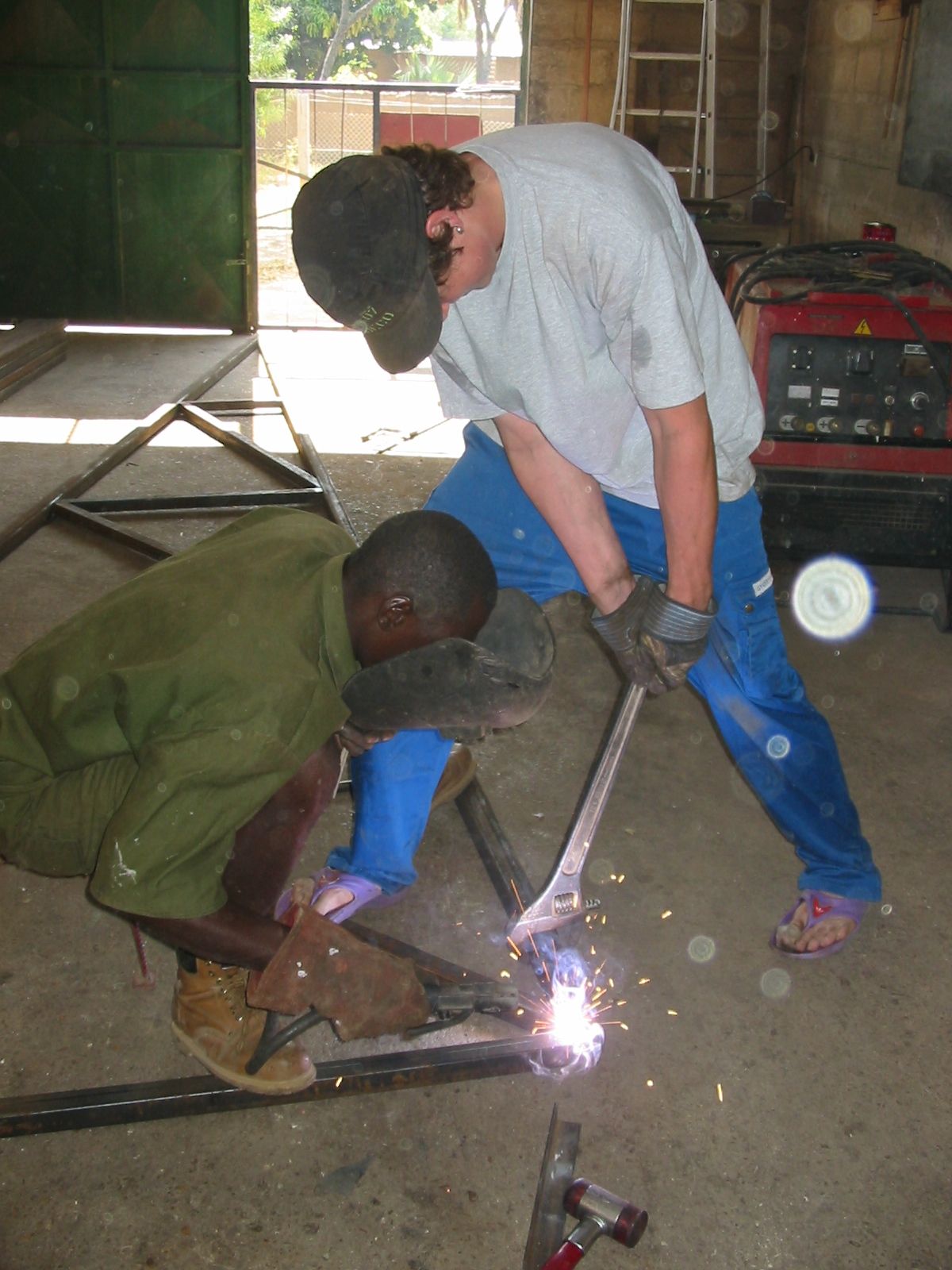 2005-12 Kevin im Afrika Praktikum